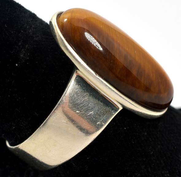 Large Tiger's Eye Ring in Sterling Silver