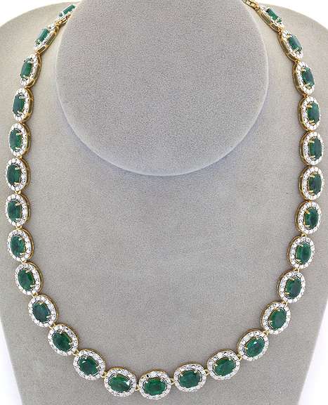 Ravishing Emerald & Diamond Necklace in Vermeil