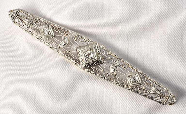 Platinum & Dia. Filigree Vintage Brooxh