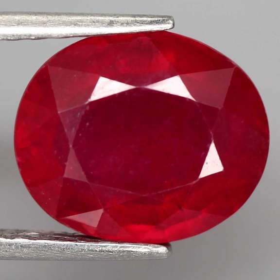 Fabulous 5.78ct top blood red Ruby