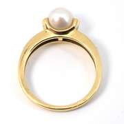 Stylish Freshwater Pearl Ring