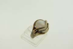 Sterling Silver Oval Shaped Aquamarine Ring