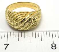 Dazzling 14KT Yellow Gold Ring