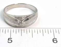 Unique Band with Diamond Accent in Gold
