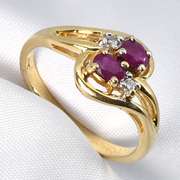 Cute Ruby & Diamond Ring