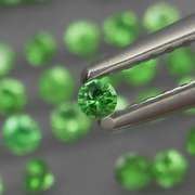 Rare 2.87ct untreated apple green Tsavorite set