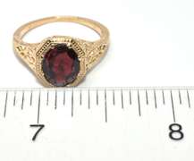 Vintage Garnet 14KT Yellow Gold Ring