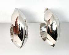 Thick Penny Sized 18k WG Earrings