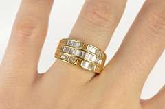 18K Yellow Gold Flashy Diamond Baguette Fashion Graduated Ring
