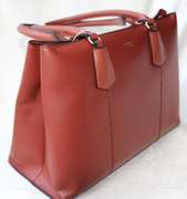 Sophisticated Syle Designer Bag By David Jones