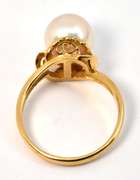 Lustrous  9 mm Pearl Ring