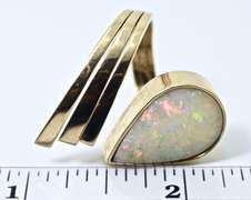 Exciting 14K Designer Opal Ring
