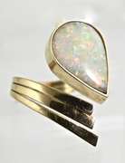 Exciting 14K Designer Opal Ring
