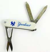 Vintage NY Yankees Swiss Army Mini Pocket Knife