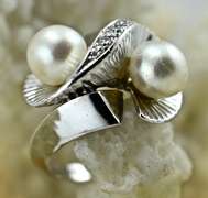 Captivating 14K White Gold Double Pearl Ring