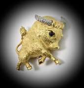 Humorous High End 18K Bull Brooch