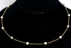 Pearl Stationary Necklace in 14KT