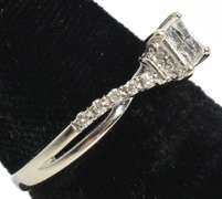 Very Elegant Diamond Ring in White GOld