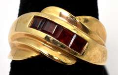 Hefty Garnet Band-Style Ring in 14KT Yellow Gold