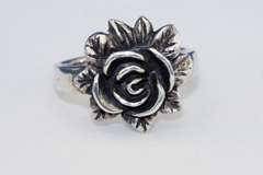 Beatiful Juliet Ring in Sterling