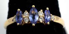 Lovely Tanzanite & Diamond Ring in 14KT
