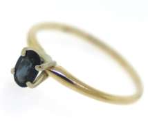 Beautiful Oval Sapphire Yellow Gold Ring