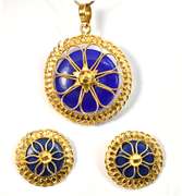 22k & Lapis Earrings and Pendant Set: