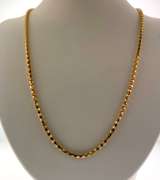 Irresistible round box chain necklace in 14 kt yellow gold