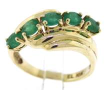 Pretty Oval Emerald Bypass Ring