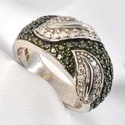 Stylish Black and White Diamond Ring
