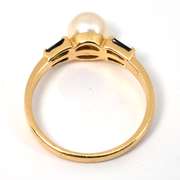 Tasteful Pearl and Sapphire Ring