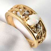 Cute Oval Opal Filigree Ring