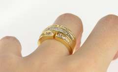 18K Yellow Gold Flashy Diamond Baguette Fashion Graduated Ring