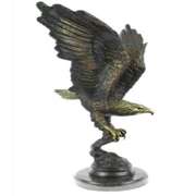 Eagle Catch Fish Bronze Sculpture
