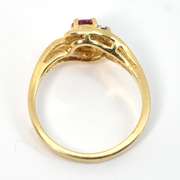 Cute Ruby & Diamond Ring