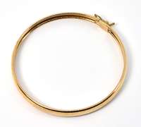 Classic Child's Gold Bangle