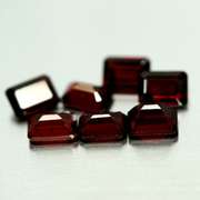 Gorgeous red amber 9.08ct 7pc Garnet set
