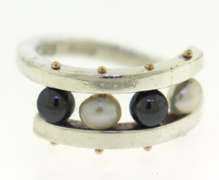 Set of 2 Pearl Sterling Silver Rings