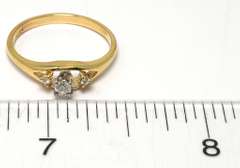 Elegant Diamond Ring in 14KT Yellow Gold