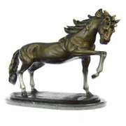 Racing Horse the Final Furlong Bronze Sculpture