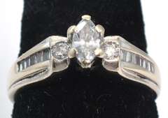 Sparkling Diamond Ring in 14KT White Gold