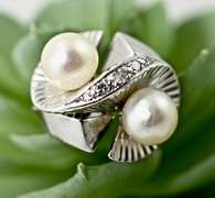 Captivating 14K White Gold Double Pearl Ring