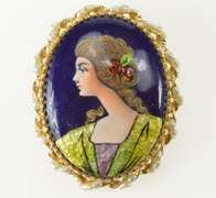 14K Yellow Gold French Ceramic Painted Lady Pearl Halo Pendant/Pin