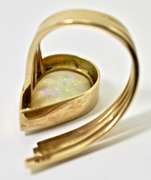 Exciting 14K Designer Opal Ring