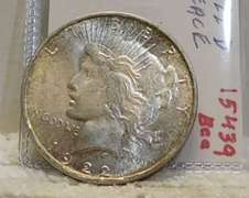 1922-D Peace Dollar almost Uncirculated
