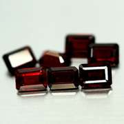 Gorgeous red amber 9.08ct 7pc Garnet set