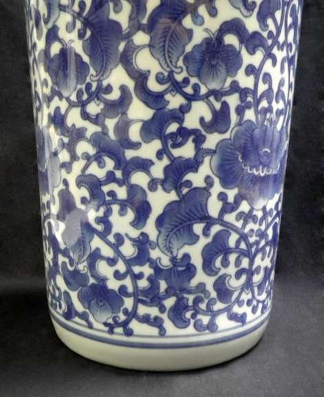 Umbrella 18inc Porcelain Stand