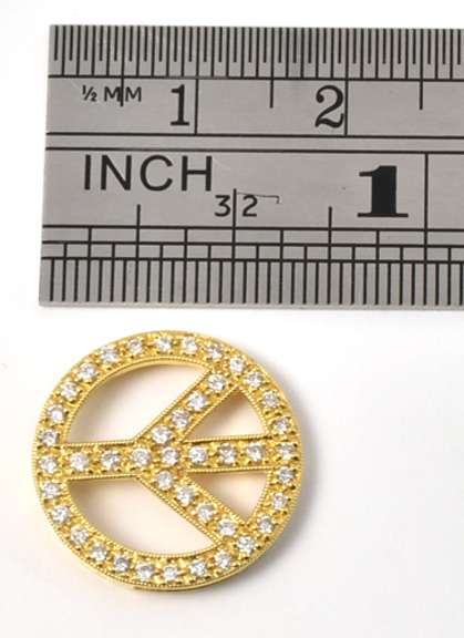 Glorious Peace Pendant with Diamonds in 18K YG