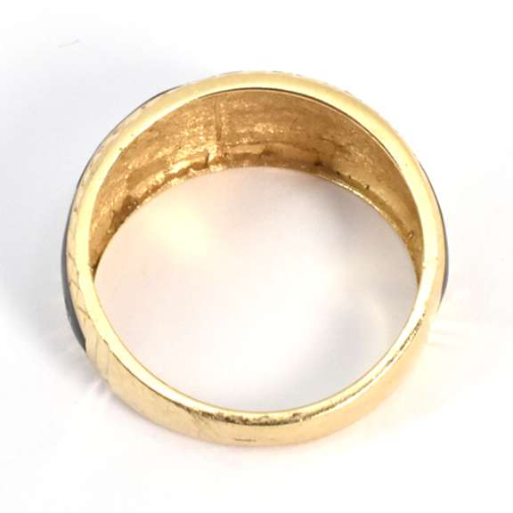 Neat 14k Enamel Band
