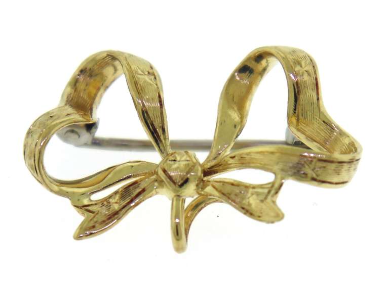 Stunning 18kt YG Ribbon Bow Brooch